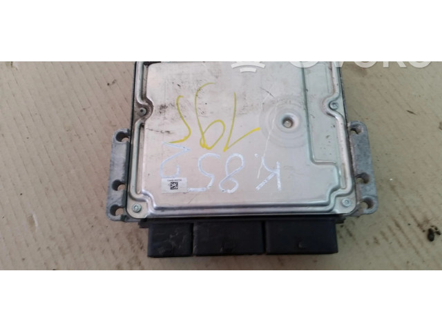 Řídící jednotka 237106319R Renault Dacia Duster 2017