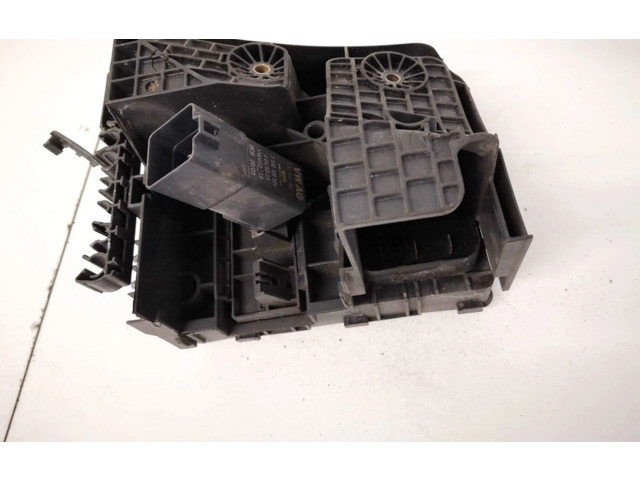 Pojistková skříňka 1K0937540A, GSM1 Volkswagen Caddy 2004