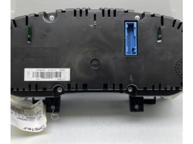 Панель приборов Audi A1