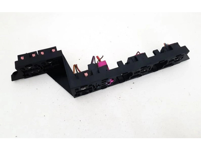 Блок предохранителей 3d1937499e Volkswagen Phaeton