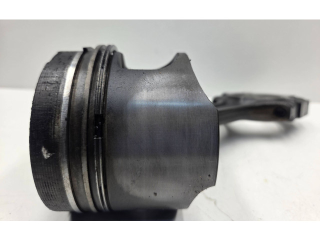 Поршень с шатуном om603.912 A6010302117, 6010302117 Mercedes-Benz E W124