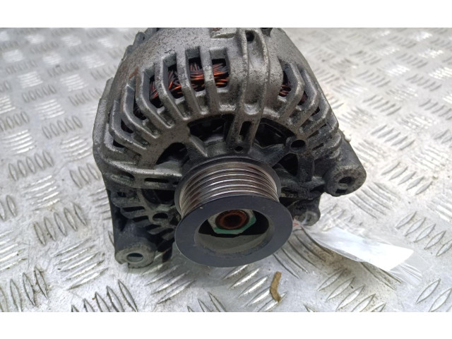 Генератор    BMW X3 E83      