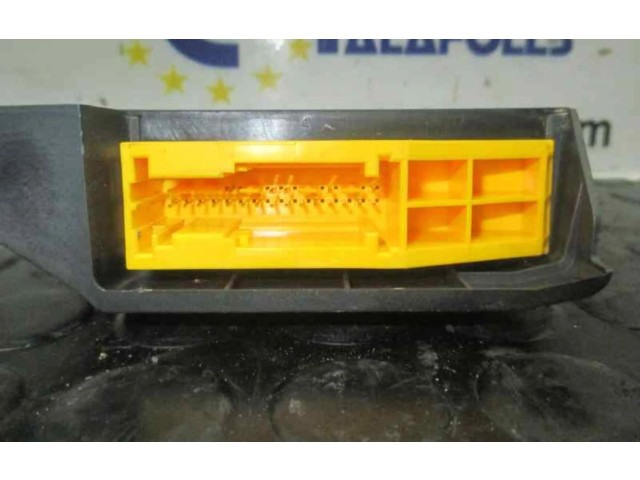 Блок подушек безопасности 8200946126   Renault Sandero I