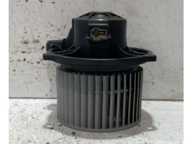 Вентилятор печки       KIA Ceed