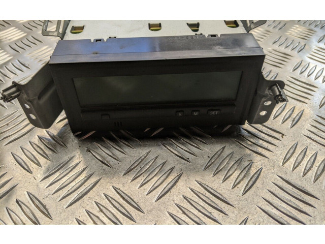 Дисплей    mr381289   Mitsubishi Space Star