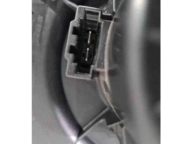 Вентилятор печки 6Q1819015 Skoda Fabia Mk2 (5J)