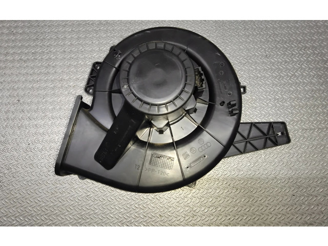 Вентилятор печки 6Q1819015G Skoda Fabia Mk1 (6Y)