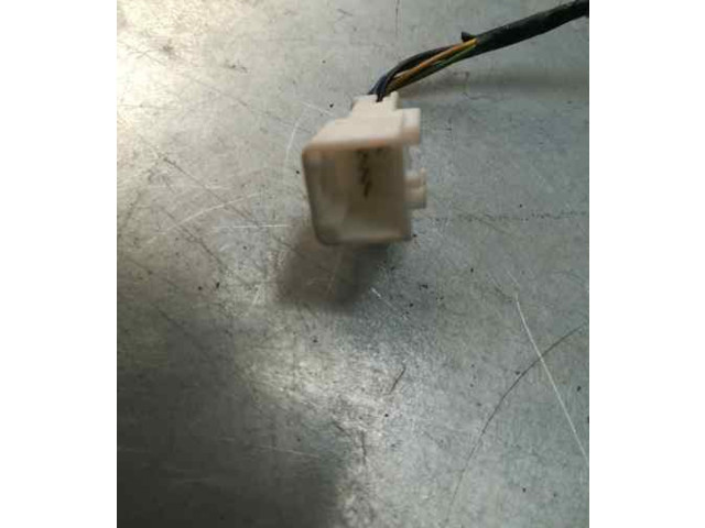 Зеркало электрическое     Сзади   Dacia Duster     