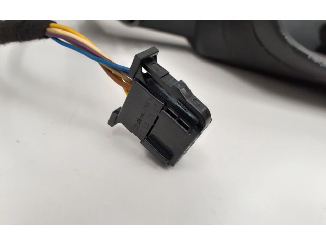 Зеркало электрическое        Skoda Fabia Mk3 (NJ)  2015 - 2021 года   