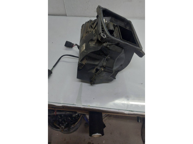 Вентилятор печки    4F0820155F, CZ1172002809   Audi A6 S6 C6 4F