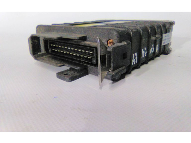 Блок управления двигателя 443907403D Volkswagen Golf II