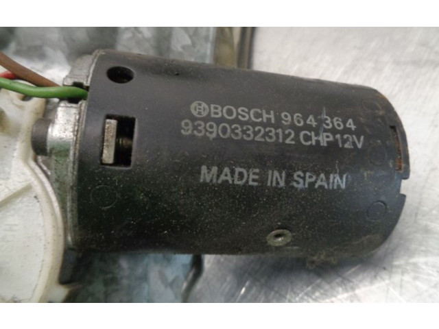 Моторчик дворников 9390332312 Nissan Vanette