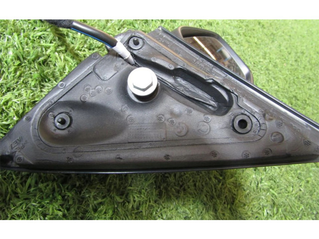 Зеркало электрическое        Skoda Fabia Mk3 (NJ)  2015 - 2021 года   