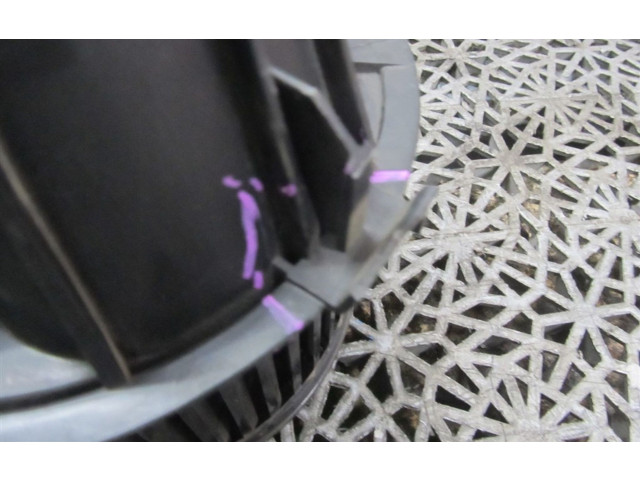 Вентилятор печки       Dacia Logan I