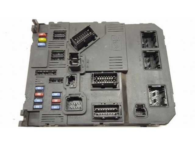 Pojistková skříňka Řídící jednotka BSM 9653667780 Peugeot 206 2006