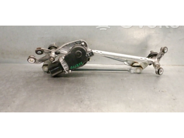 Моторчик дворников 8322C061    Honda HR-V