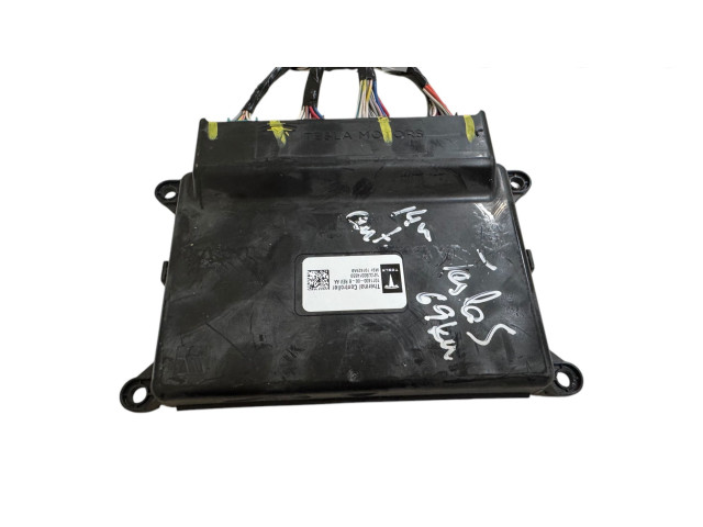 Блок управления климат-контролем 101140000B, 1413J80014659 Tesla Model S
