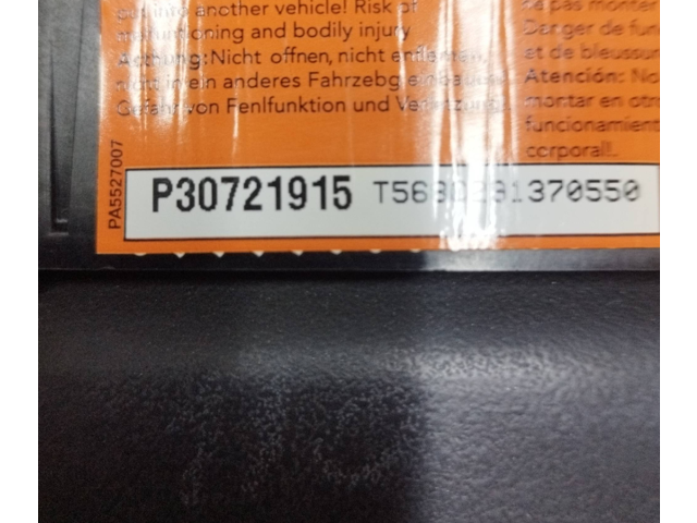 Подушка безопасности водителя P30721915, 31370550   Volvo V70