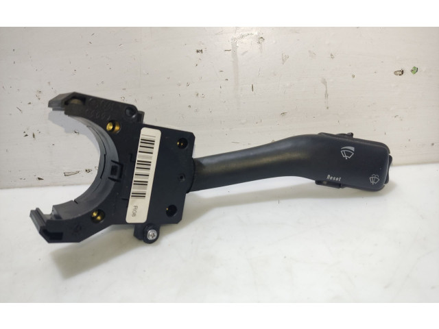 Ручка стеклоочистителей 4B0953503G   Volkswagen Passat Alltrack