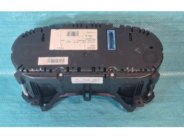 Спидометр (приборный щиток) 5L0920840J, 053128 Skoda Yeti (5L)