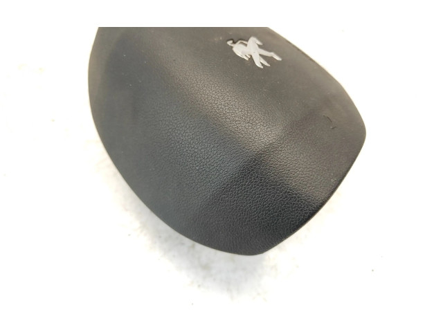 Подушка безопасности водителя 98285991ZD Peugeot Traveller