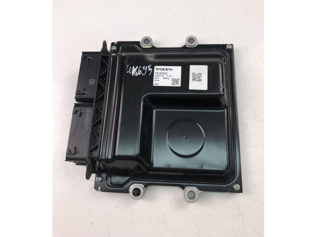 Блок управления двигателя 32242005, UK695 Volvo XC40