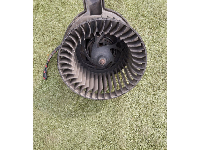 Вентилятор печки 030668Q, 8030666P Citroen Berlingo