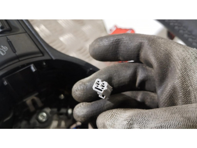 Volant Alfa Romeo Stelvio 2017 E02256171543