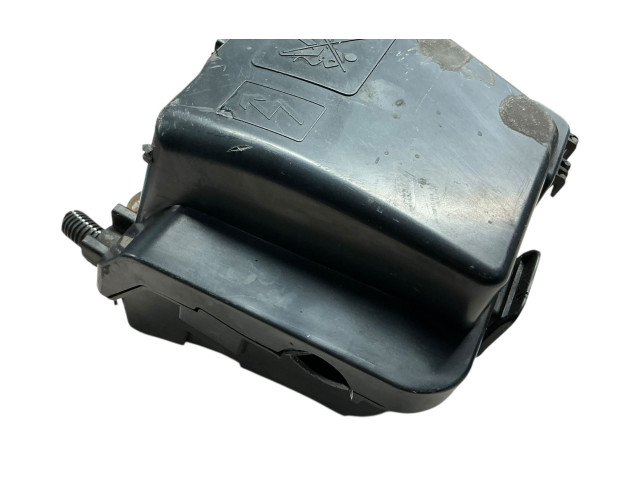 Блок предохранителей 243809584R, M0U7103 Dacia Sandero II