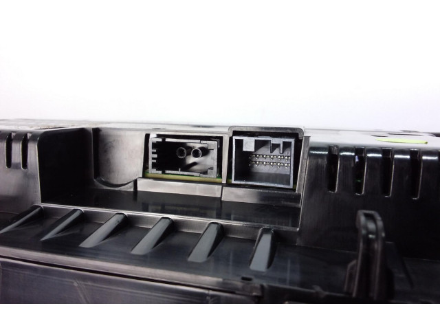 Přístrojová deska BMW 4 F36 Gran coupe 2014 9232895, 9232895