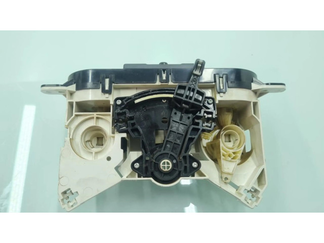 Блок управления климат-контролем Mitsubishi L200