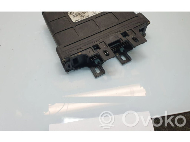 Блок управления коробкой передач 5DG00792314, 01M927733HP   Volkswagen Bora