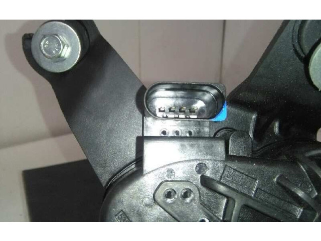 Моторчик заднего дворника 987001P000    KIA Venga