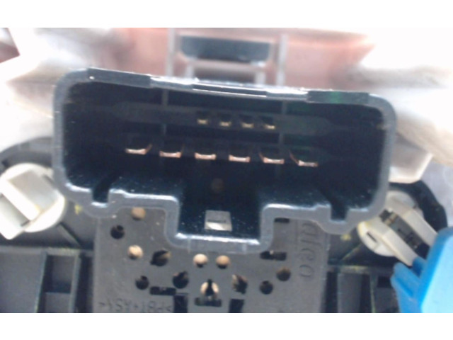 Блок управления климат-контролем    Dacia Duster