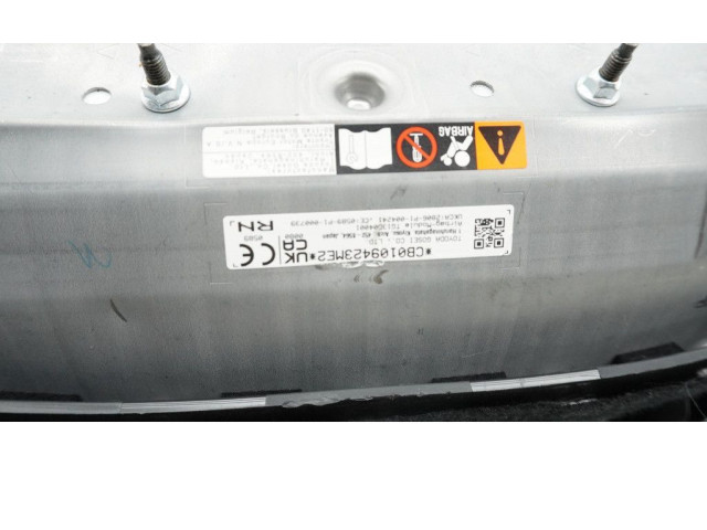 Подушка безопасности для колен Lexus LBX