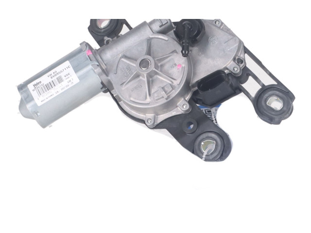 Моторчик заднего дворника 8V0955711C Volkswagen Caddy