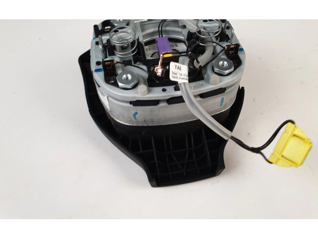 Подушка безопасности водителя 1K0880201AB Volkswagen Jetta V