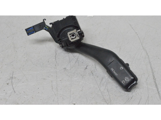 Ручка стеклоочистителей Volkswagen Touran I