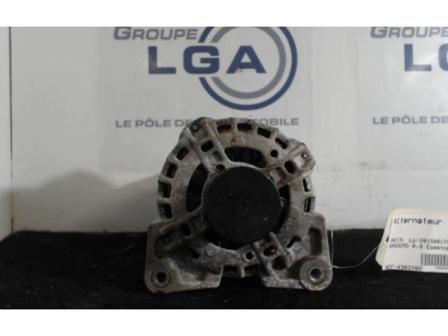 Генератор 231003071R Dacia Sandero