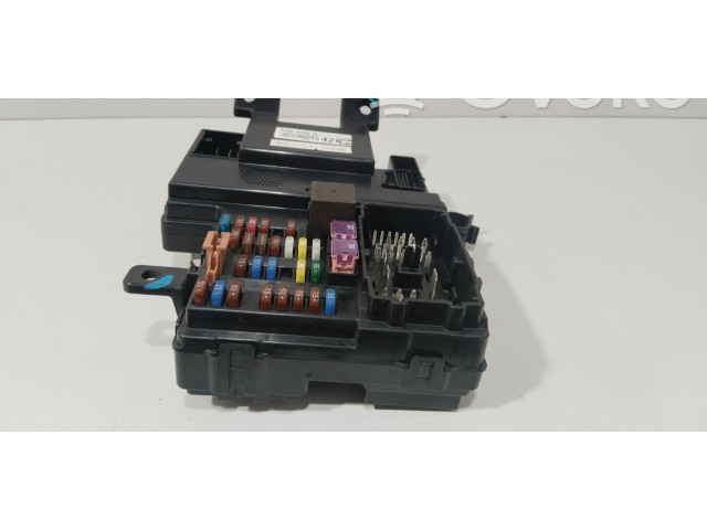 Pojistková skříňka Řídící jednotka BSM 919544D280 KIA Carnival 2009