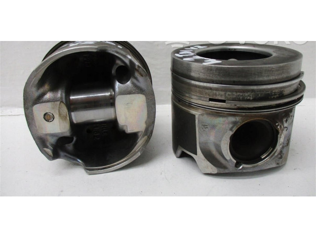 Píst    Audi A8 S8 D4 4H     