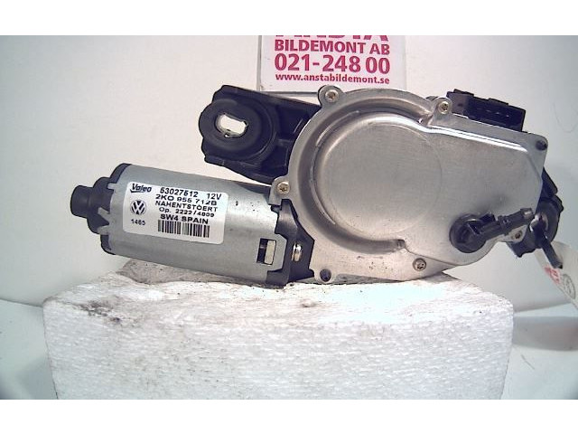 Моторчик заднего дворника 2K0955712B Volkswagen Caddy