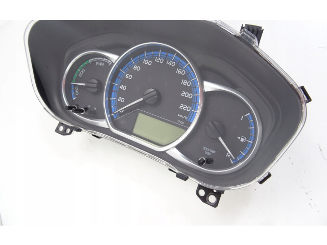 Přístrojová deska Toyota Yaris 2019 838000UL60