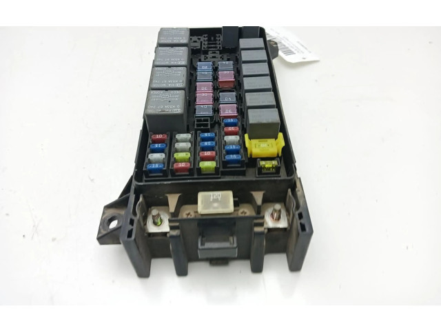 Блок предохранителей 911603E070 KIA Sorento