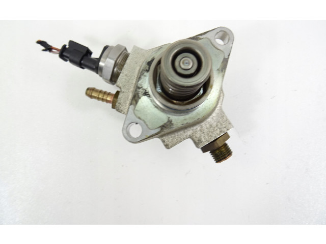 Топливный насос 04E127026BC Audi A3 S3 8V