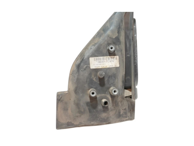 Zpětné zrcátko Nissan Serena 1999 963017C976