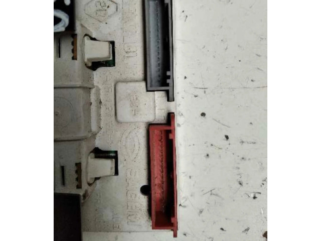 Дисплей 7700432372A Renault Clio I