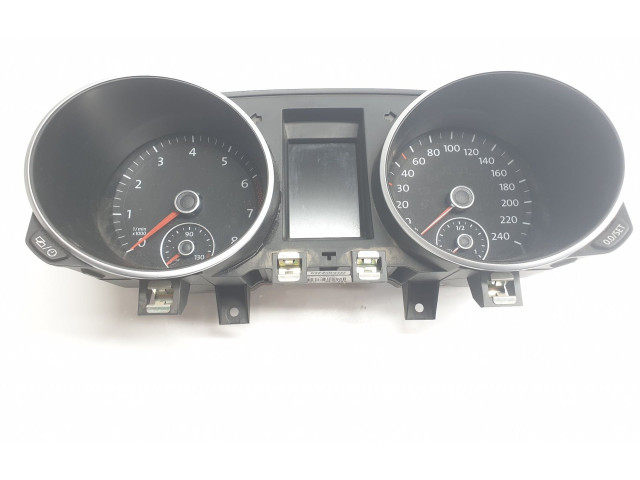 Панель приборов 5K0920870F, 5K0920870FX Volkswagen Golf VI