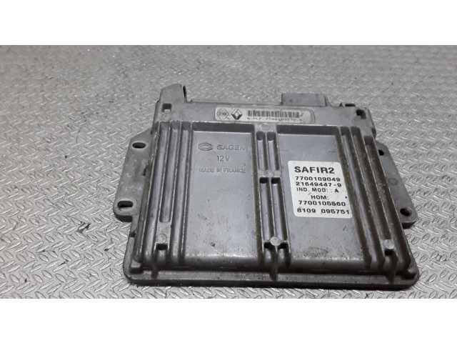 Блок управления двигателя 7700109049, 7700105560   Renault Twingo I