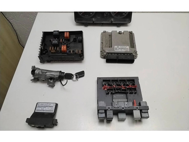 Řídící jednotka 03G906016HN, 1K0937049AD Volkswagen Caddy 2005